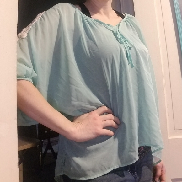 Set of 3 Teal Plus size blouses tops - Picture 4 of 7